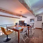 Leader Large Contemporary Villa With Luxurious Design, Pool And See View