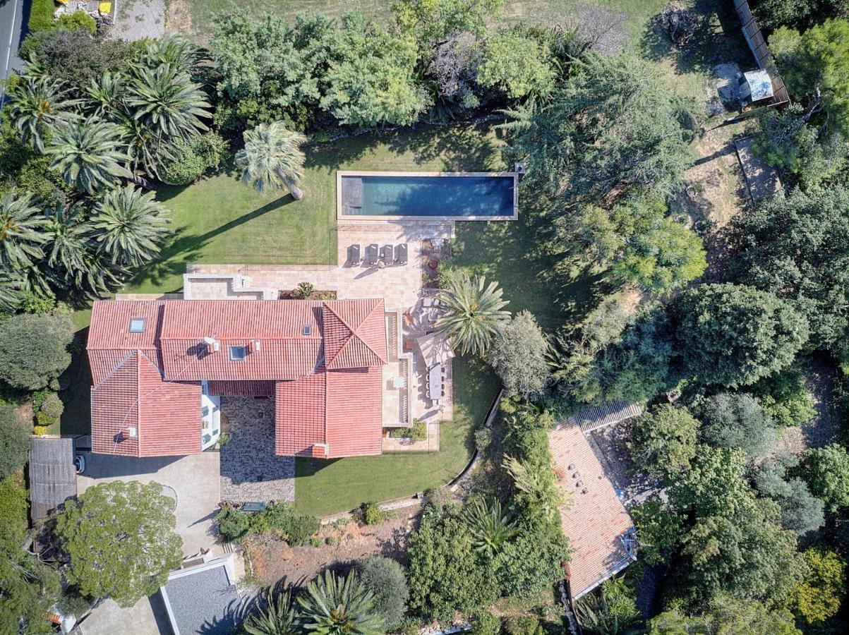 Villa Leader Large Contemporary With Luxurious Design, Pool And View