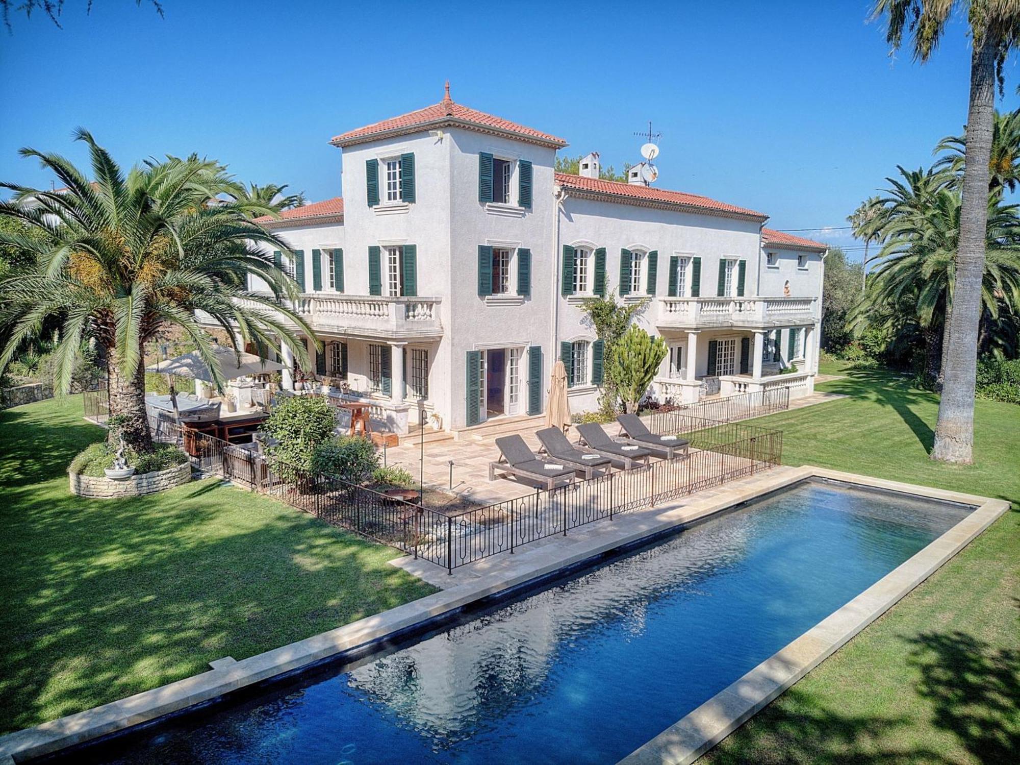 Leader Large Contemporary With Luxurious Design, Pool And View Cannes